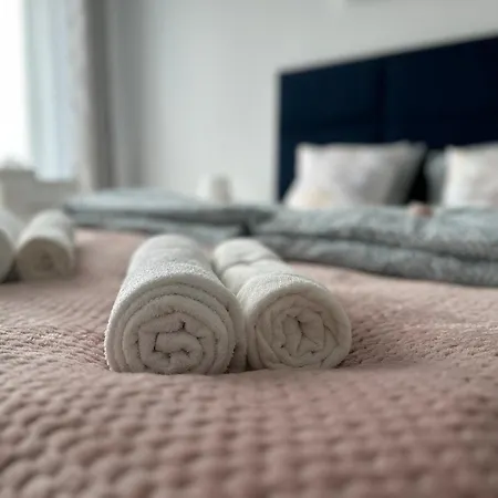 アパート Premium - Orchidea - Self Check-in - Parking ジェシュフ